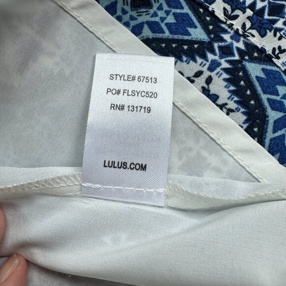 LULU'S Blue & White Geometric Print Strappy Sundress Size large - Picture 9 of 12